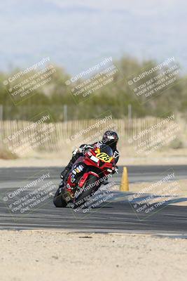 media/Jan-15-2026-Racers Edge (Thu) [[dfebeb70ab]]/2-A Group/Session 5 Turn 2/